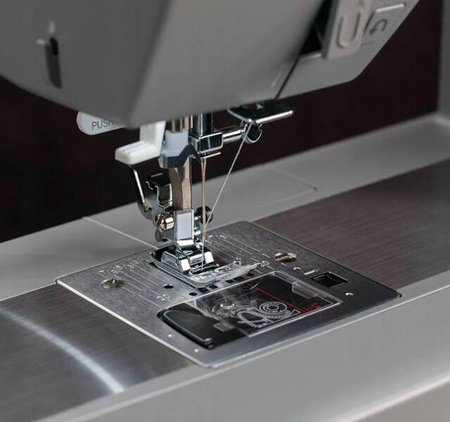 Maszyna do szycia Singer HD6605