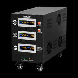 Automatyczny trójfazowy stabilizator napięcia KEMOT PROavr-30k