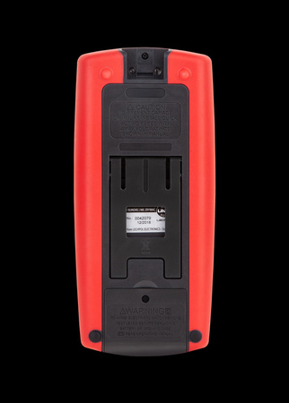 Miernik uniwersalny UT71A