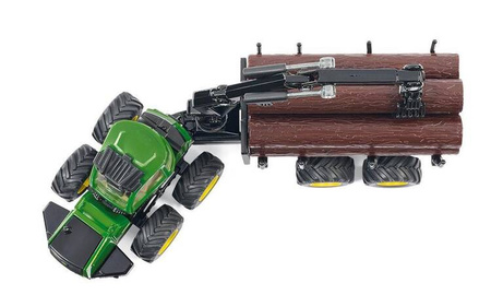 John Deere z Przyczepą Leśną