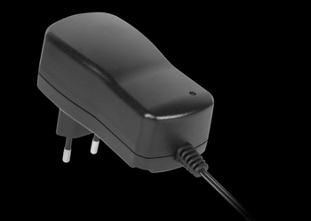 Zasilacz impulsowy stabilizowany z regulacją Kemot 1500mA