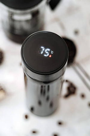 AD 4506 black Termos LED 473ml czarny