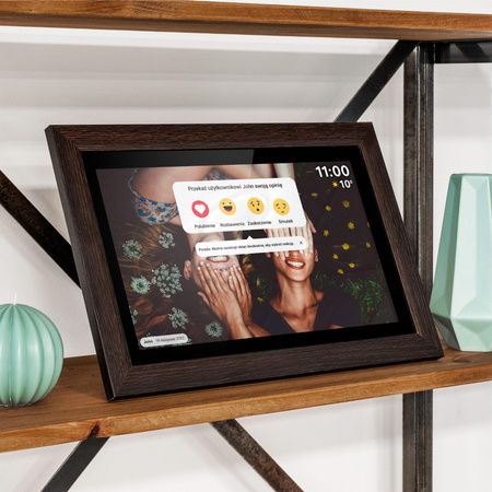 Cyfrowa ramka Kruger&Matz na zdjęcia FRAMEO Wi-Fi 10,1&quot; drewniana ramka