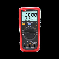 Miernik uniwersalny UT136C+