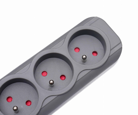 Przedłużacz z gniazdami USB 1,5m KD4033 - KRAFT&DELE