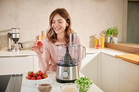 SEVERIN MULTI ROBOT KUCHENNY INOX, SZKLANY MIKSER KIELICHOWY 1,5 L, MŁYNEK 140 ML, POJEMNIK ROBOCZY 1,5 L, MOC 1200W KM3892