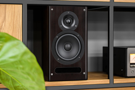 Wieża HiFi Kruger&Matz KM1995 (Wzmacniacz klasy A, CD, USB, Bluetooth, radio cyfrowe DAB+, FM)