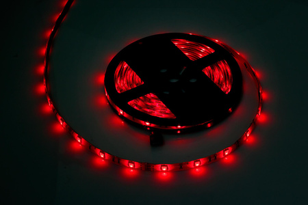 Sznur diodowy 5m Rebel RGB(150x5050 SMD), wodoodporny -- białe PCB