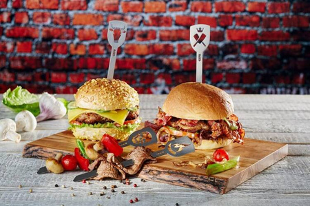 2 szpikulce do burgerów czaszka/płomień GEFU TORRO G-15430