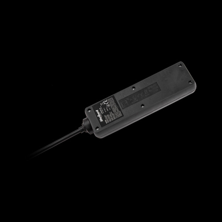 Przedłużacz czarny Rebel z przełącznikiem 3 gniazda - 5m (1,5mm)
